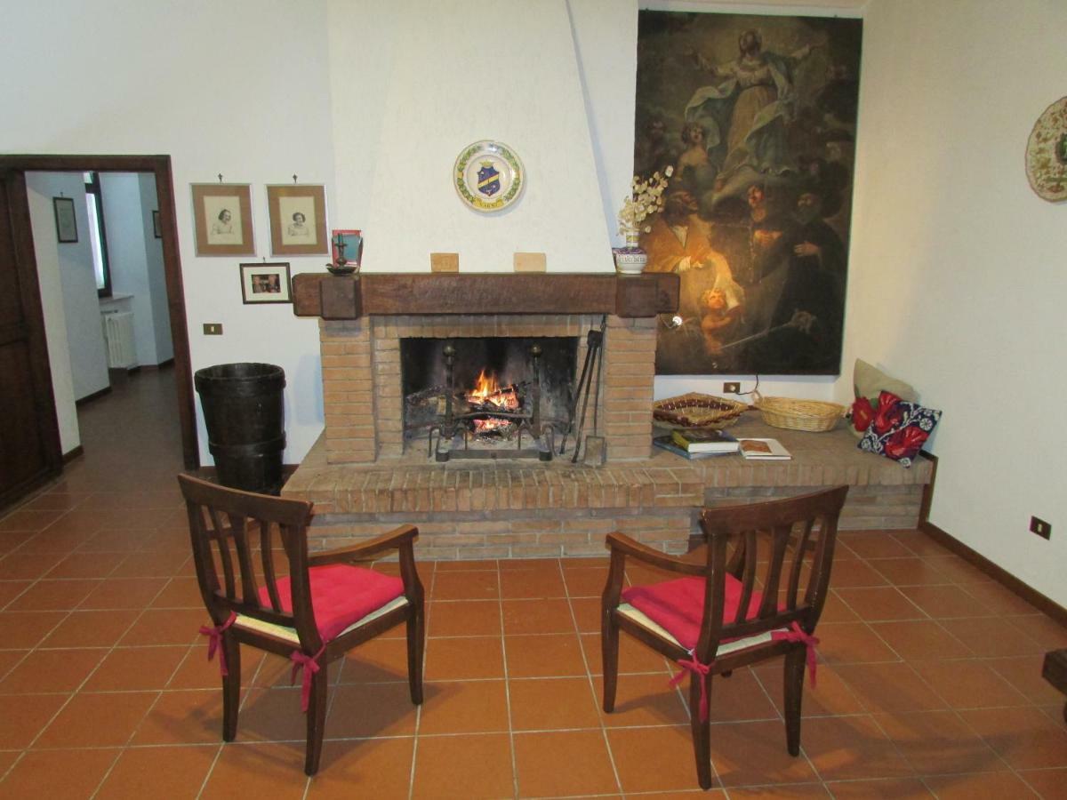 Agriturismo Dea ヴァルファッブリカ エクステリア 写真